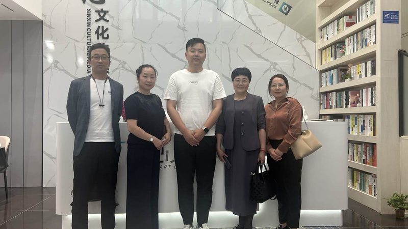 揭秘电影级拍摄设备配置：核心要素与选型逻辑